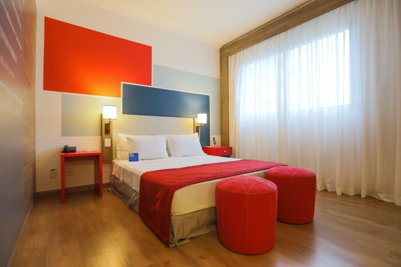 Tryp By Wyndham Ribeirao Preto Hotel Exterior photo A room at the hotel